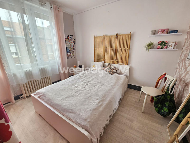 Maison - 96 m² - 5 pièces