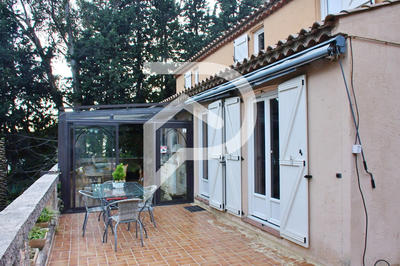 Maison - 152 m² - 7 pièces