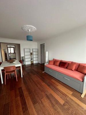 Appartement - 81 m² - 4 pièces