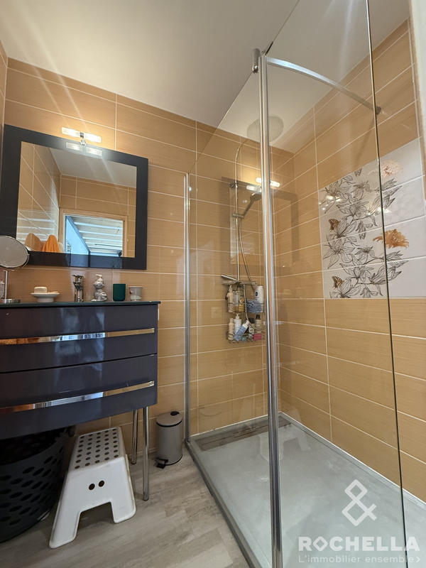 Maison contemporaine - 269 m² - 8 pièces