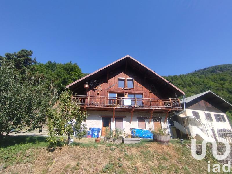 Châlet - 180 m² - 7 pièces