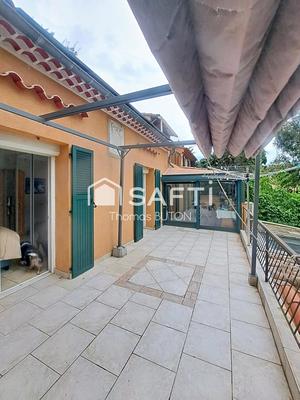 Maison - 160 m² - 6 pièces