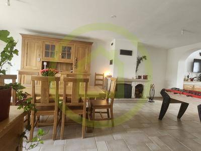 Maison - 186 m² - 7 pièces