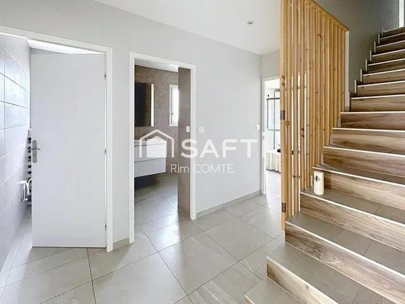 Maison - 128 m² - 5 pièces