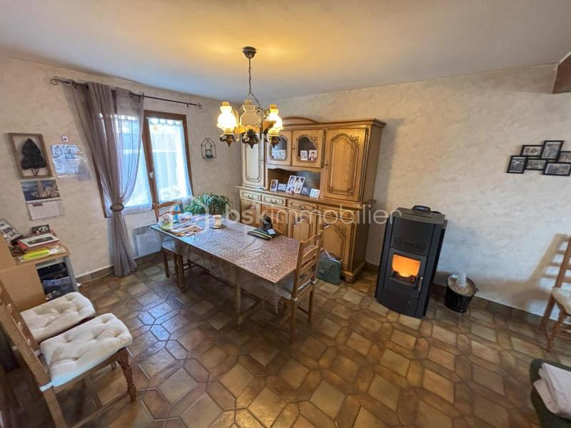 Maison - 106 m² - 5 pièces