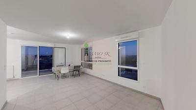 Appartement - 88 m² - 4 pièces