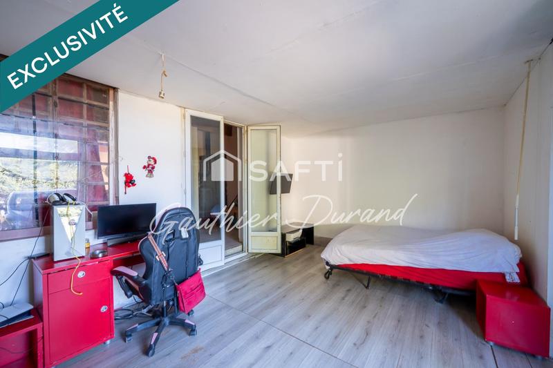 Maison - 420 m² - 10 pièces