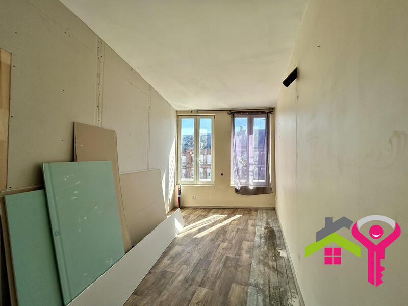 Local commercial - 110 m² - 5 pièces