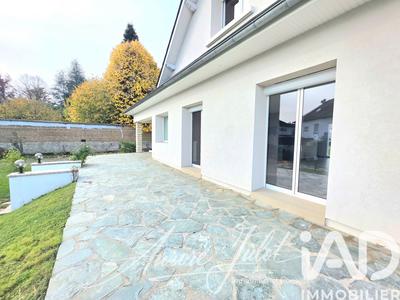 Maison - 199 m² - 6 pièces