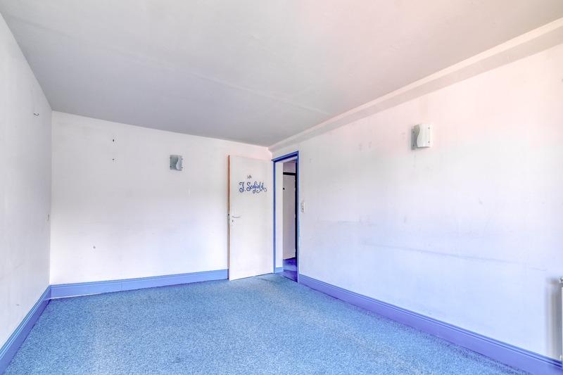 Maison - 143 m² - 7 pièces