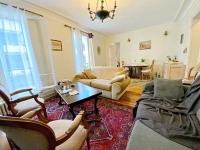 Appartement - 49 m² - 3 pièces