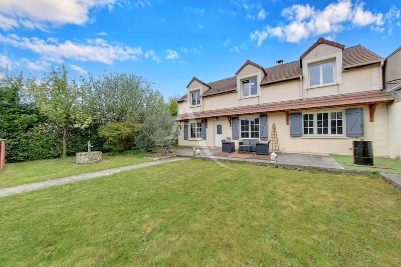 Maison - 150 m² - 6 pièces