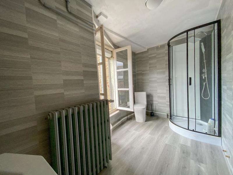 Immeuble - 181 m² - 8 pièces