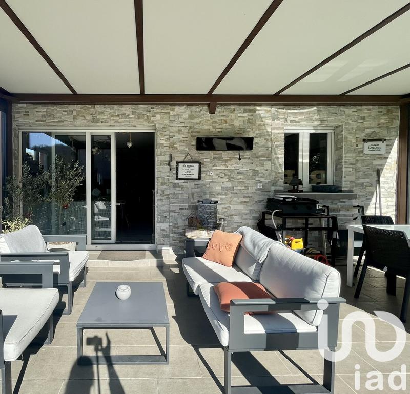 Maison - 171 m² - 5 pièces