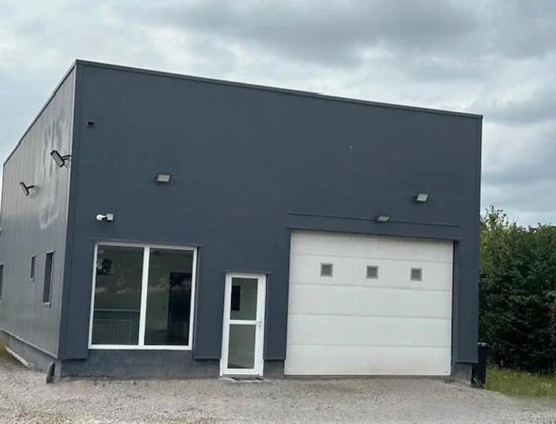 Maison - 130 m² - 3 pièces