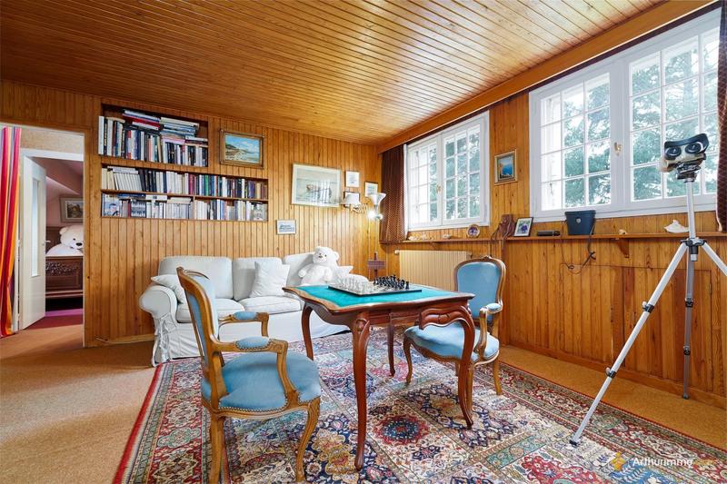 Maison - 180 m² - 7 pièces