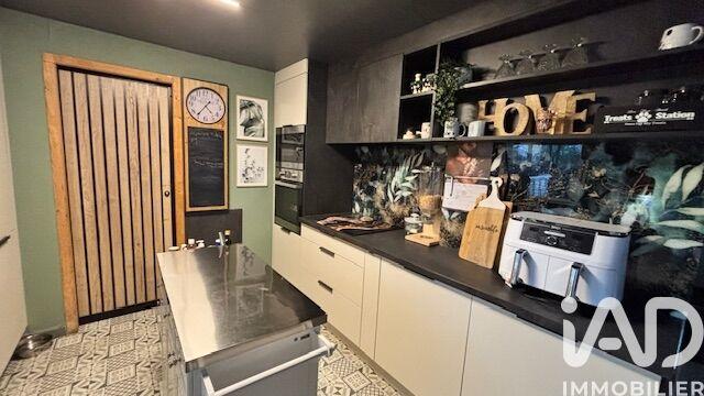 Maison - 136 m² - 7 pièces