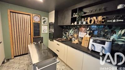 Maison - 136 m² - 7 pièces