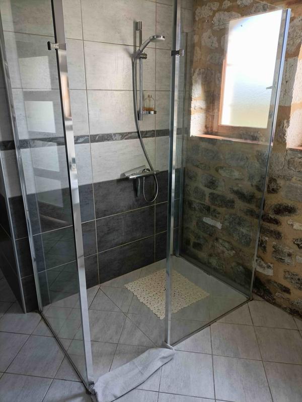 Maison traditionnelle - 296 m² - 9 pièces