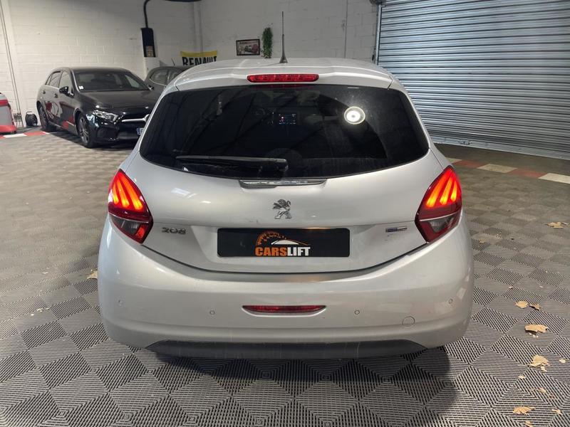 Peugeot 208 1.2 Vti 82ch Style-Distribution à Jour-Garantie 6 Mois-