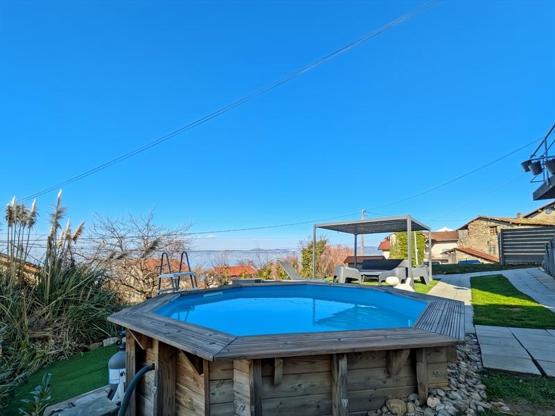 Maison de village - 70 m² - 3 pièces