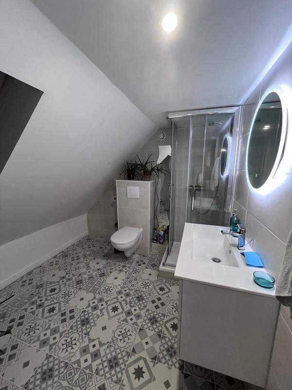 Maison - 128 m² - 7 pièces