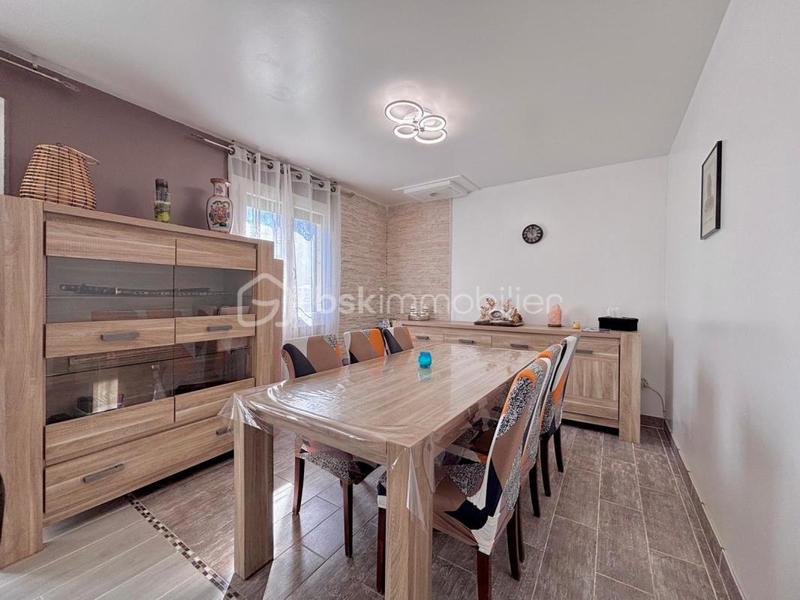 Maison - 125 m² - 5 pièces