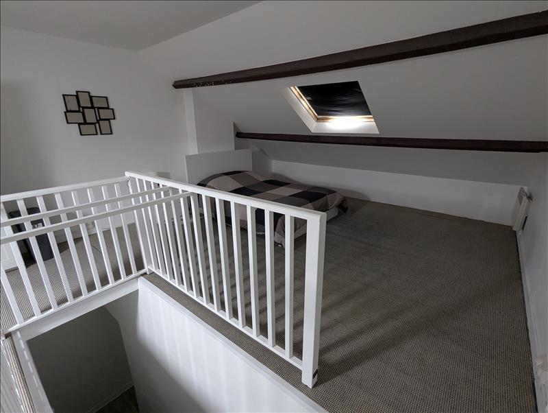 Chambre - 110 m² - 1 pièce