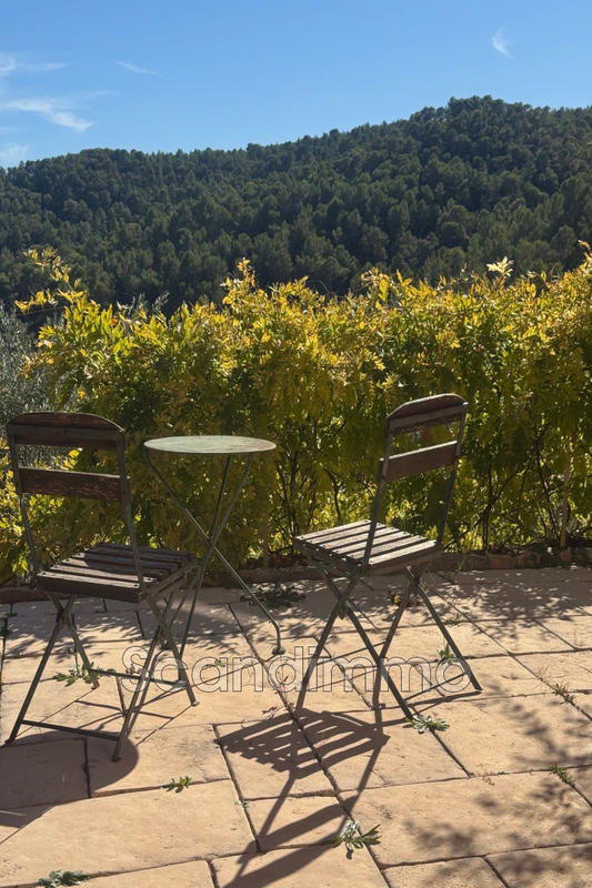 Maison - 169 m² - 7 pièces