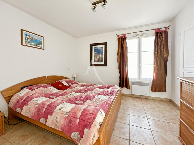 Maison - 99 m² - 4 pièces