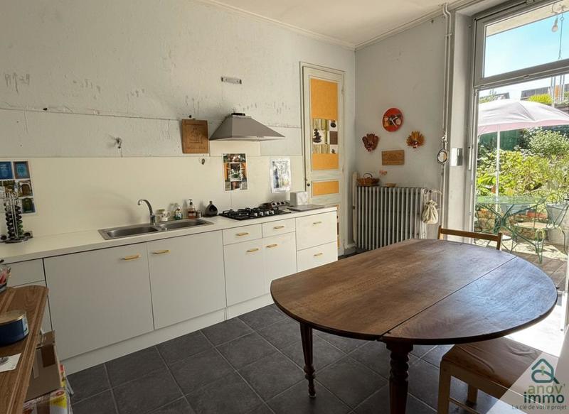 Maison - 111 m² - 4 pièces