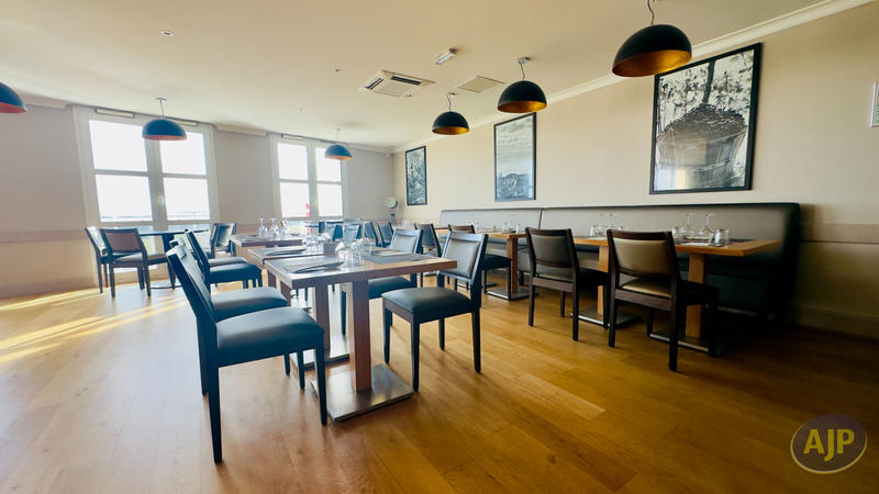 Immeuble - 15 pièces