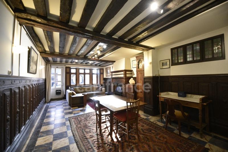 Maison de ville - 153 m² - 6 pièces