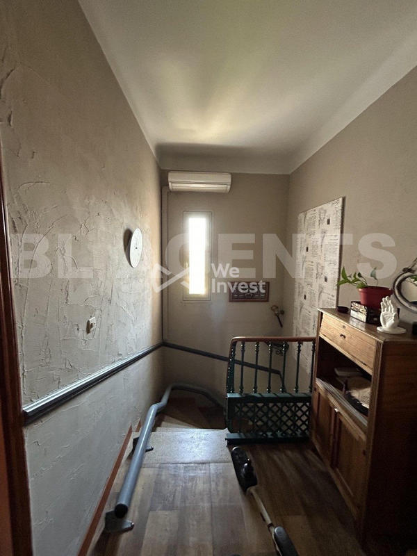 Villa - 200 m² - 6 pièces