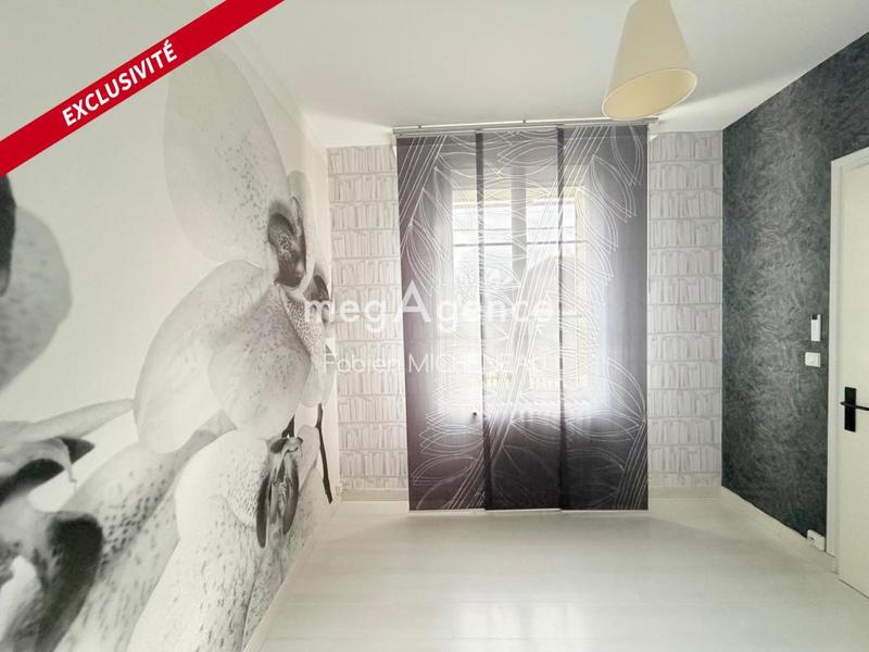 Maison - 121 m² - 6 pièces