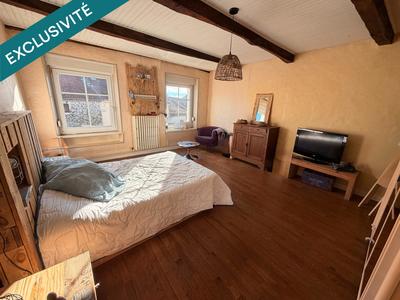 Maison - 138 m² - 5 pièces