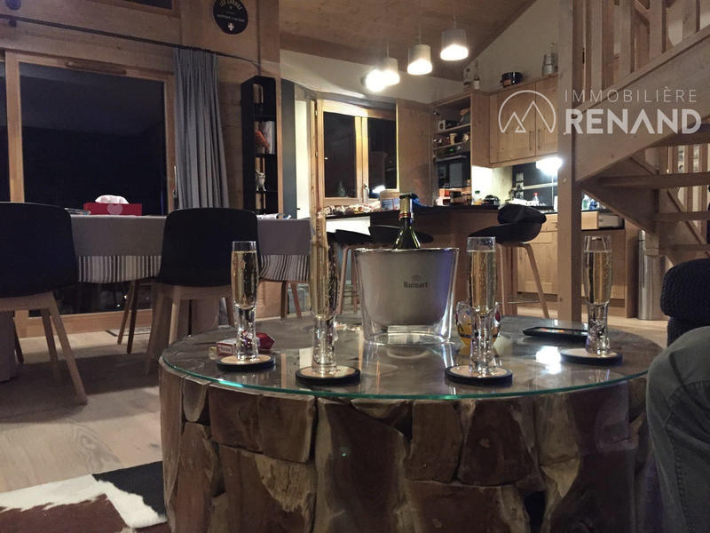 Duplex - 111 m² - 5 pièces