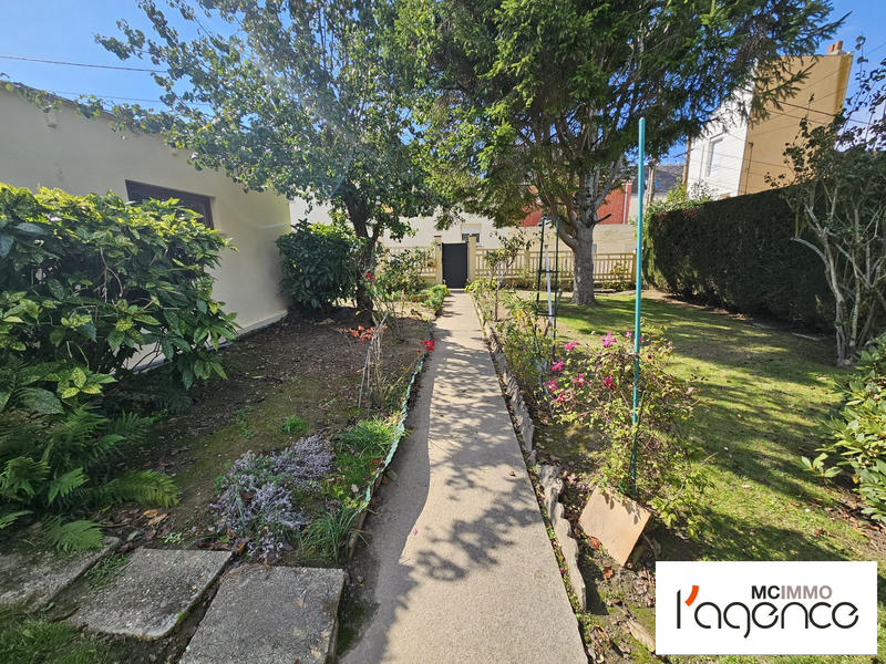 Maison traditionnelle - 133 m² - 5 pièces