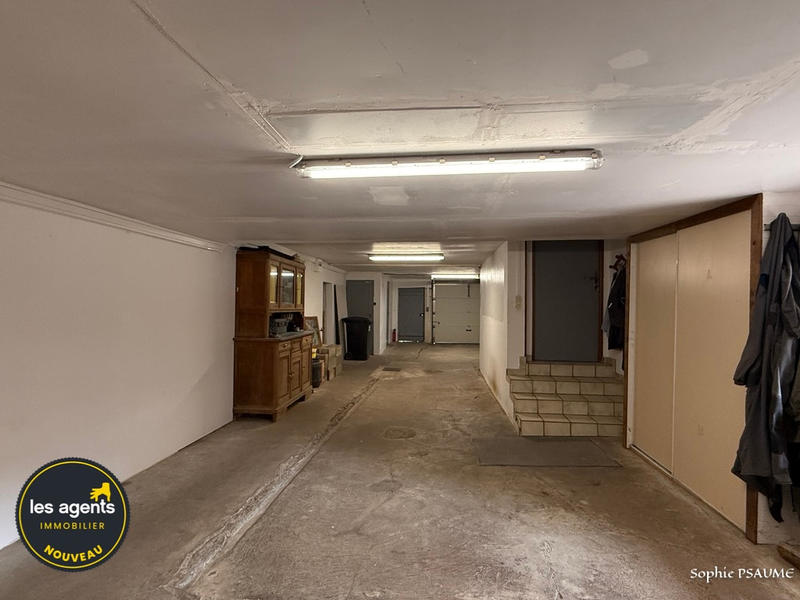 Maison - 190 m² - 8 pièces