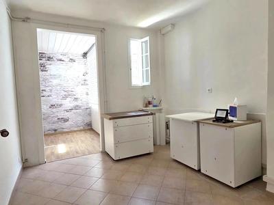 Appartement - 79 m² - 3 pièces