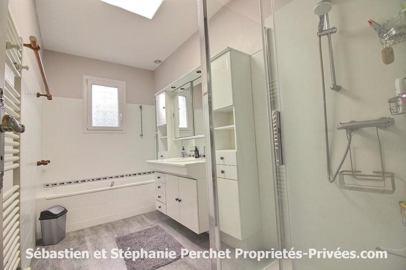 Maison - 148 m² - 6 pièces