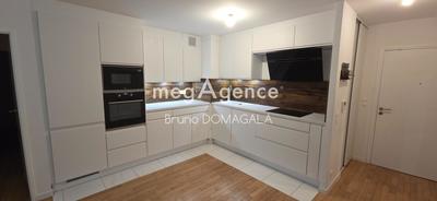 Appartement - 76 m² - 4 pièces