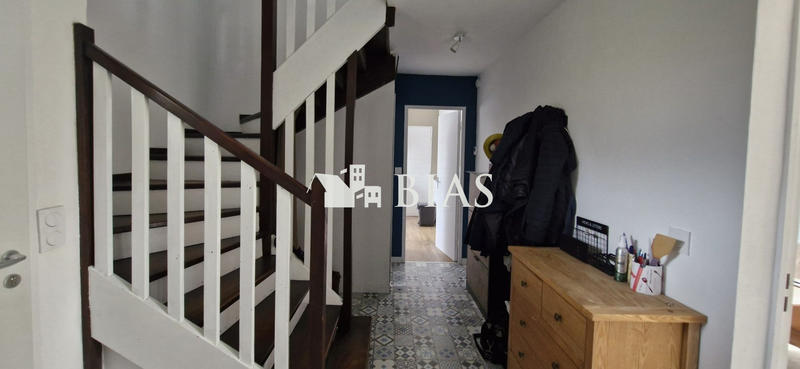 Maison - 98 m² - 4 pièces