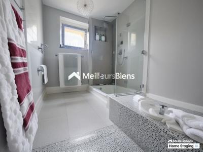 Appartement - 95 m² - 4 pièces