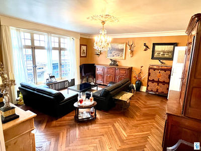 Appartement - 100 m² - 4 pièces