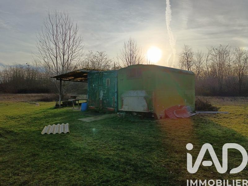 Terrain - 23 680 m²