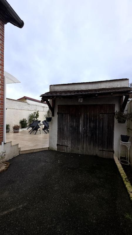 Maison - 110 m² - 4 pièces