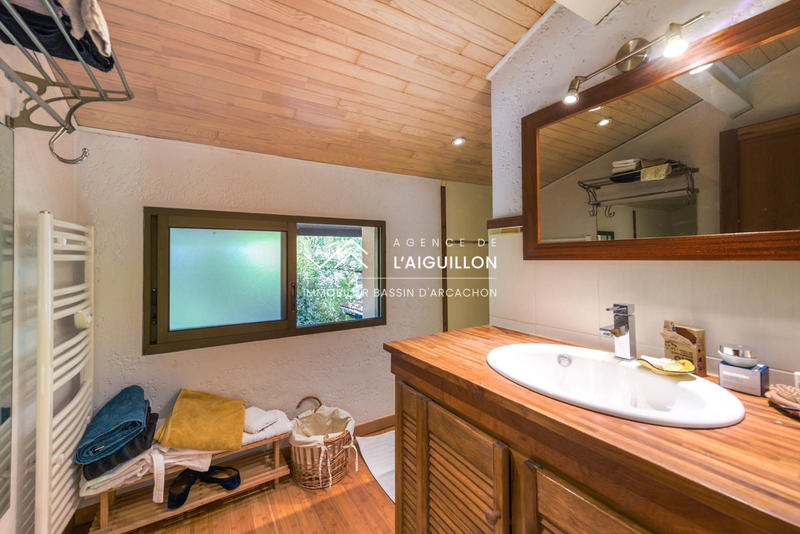 Maison - 130 m² - 4 pièces