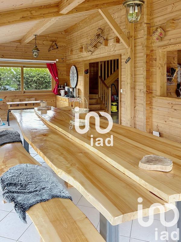 Maison - 174 m² - 7 pièces