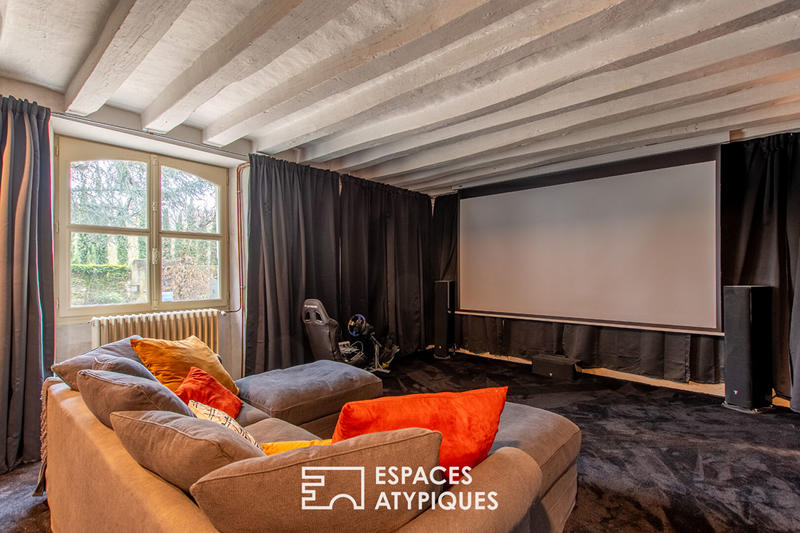 Maison - 407 m² - 7 pièces